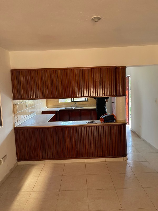 muebles y colchones - Remodelación de gabinetes para cocina en madera  0