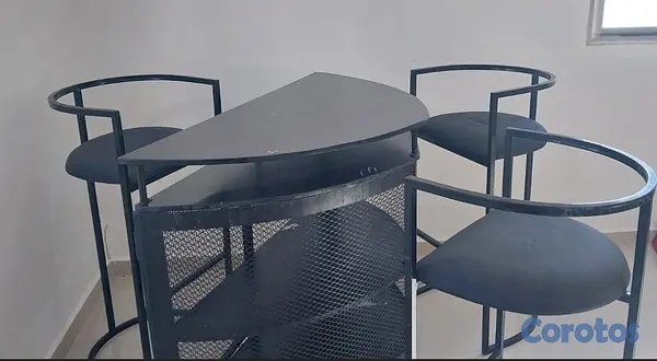 muebles y colchones - Barra moderna con 3 sillas altas – diseño elegante 2