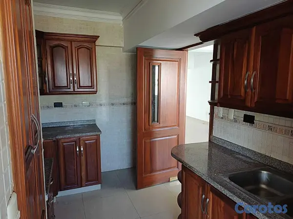 apartamentos - Rento apartamento en torre clásica torre con ascensor planta full en naco 8