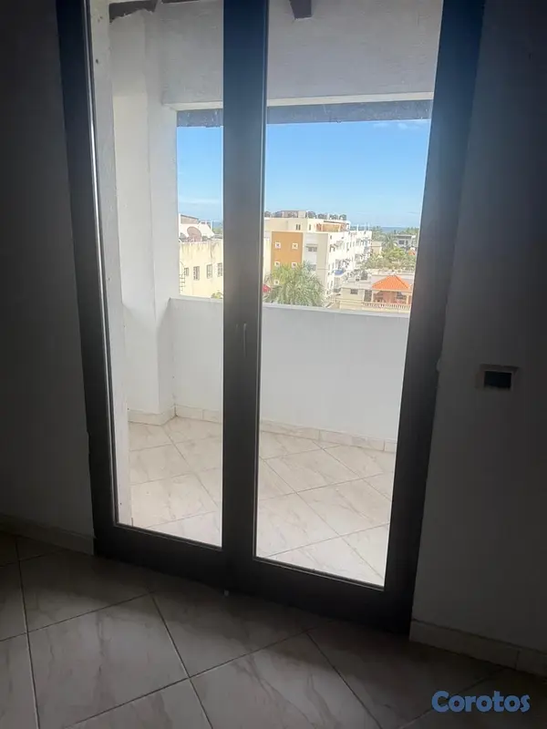 apartamentos - Penthouse de Dos Niveles en Alquiler – Avenida España.
 15