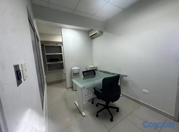 oficinas y locales comerciales - Local corporativo en Julieta  5