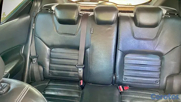 jeepetas y camionetas - precio ligeramente negociable  6