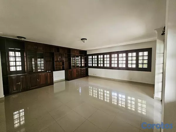 casas - Alquiler De Casa Residencial en ensanche Paraiso 17