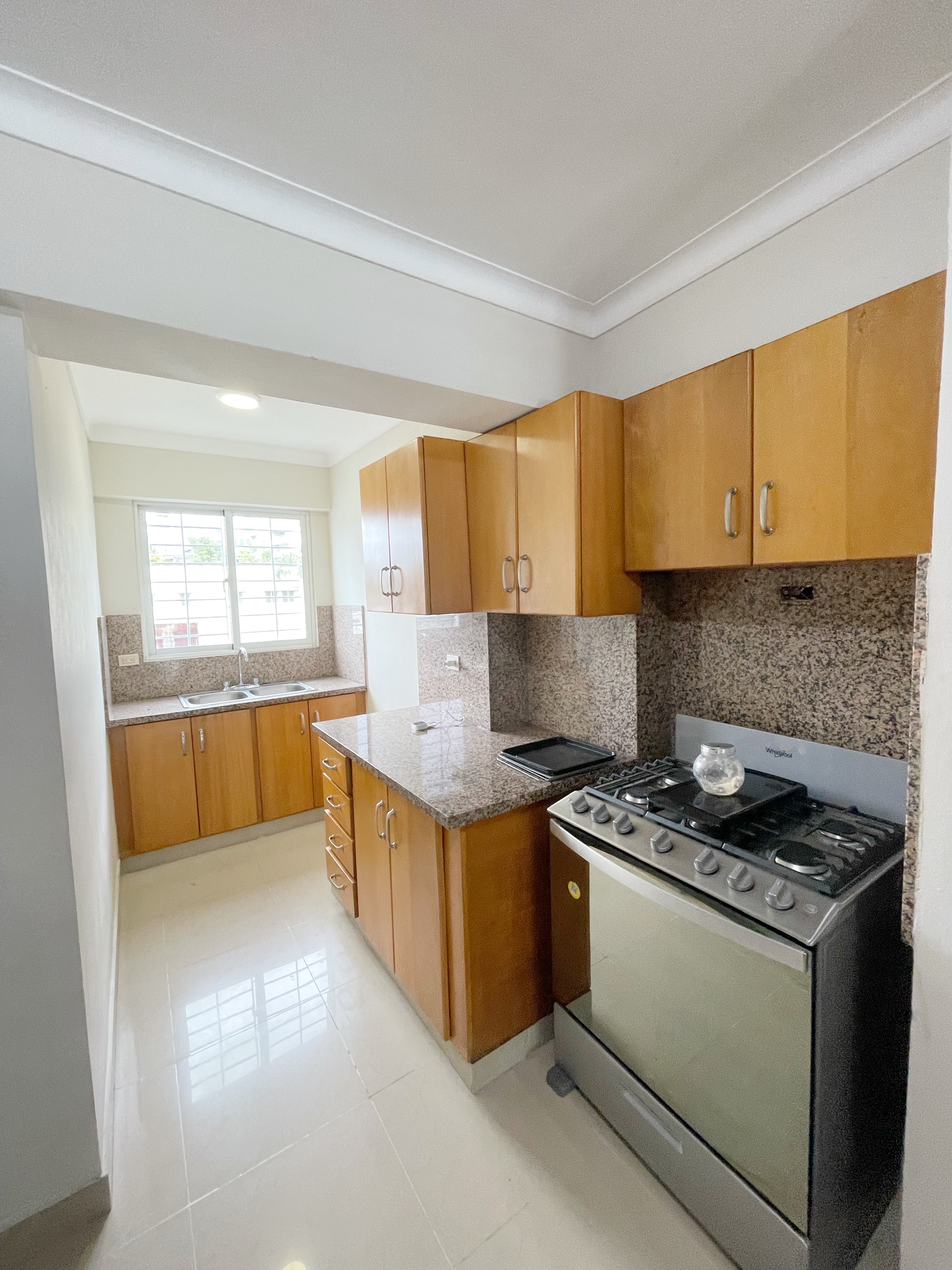 apartamentos - hermoso apartamento en el millón  9