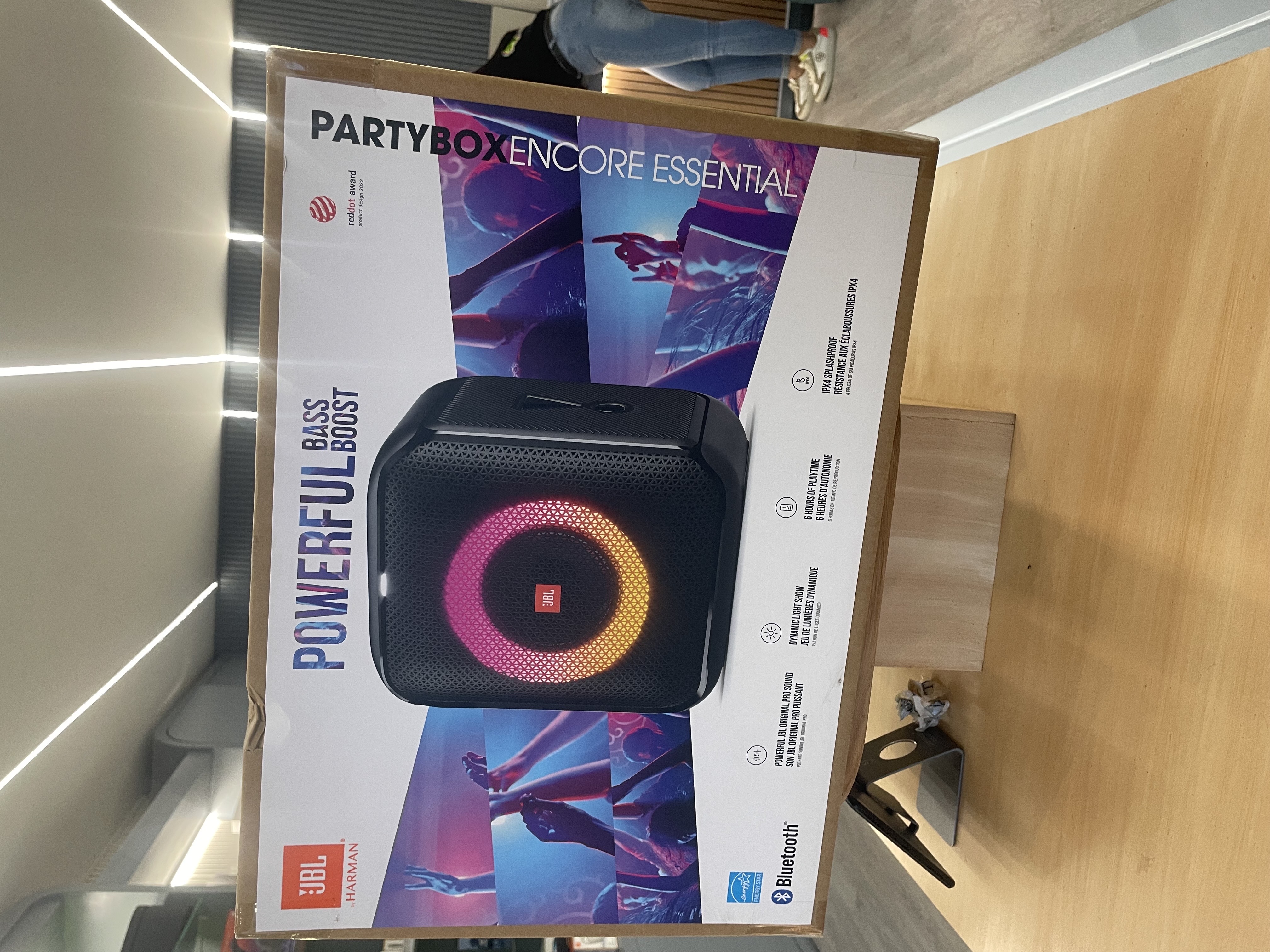camaras y audio - Bocina JBL PARTYBOX ENCORÉ ESSENTIAL RD$17,500 0