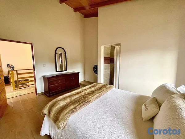 casas vacacionales y villas - Villa Moderna en Buena Vista Jarabacoa  8