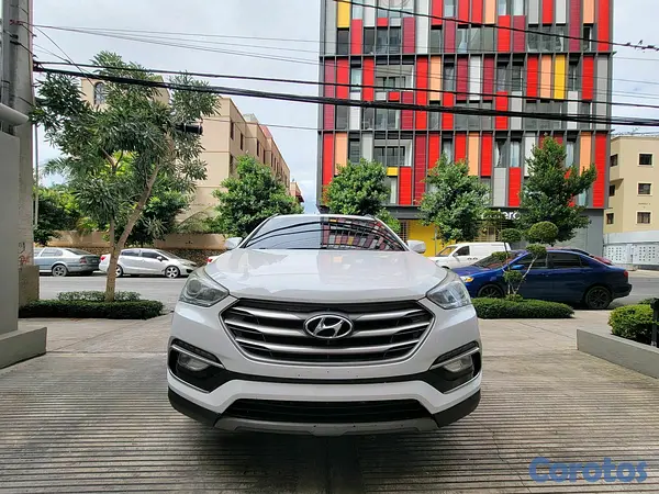 jeepetas y camionetas - Hyundai Santa Fe Sport  5