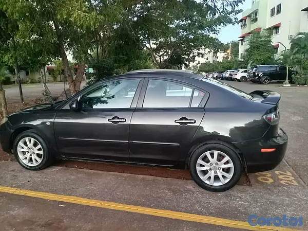 carros - MAZDA 3  9