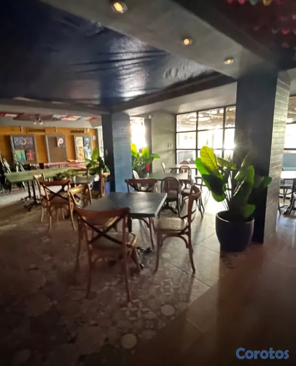 oficinas y locales comerciales - Alquiler local en Naco  2