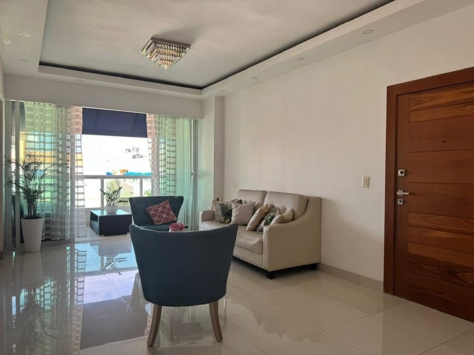 apartamentos - Vendo ah independencia Cacique piso 4 con terraza  2