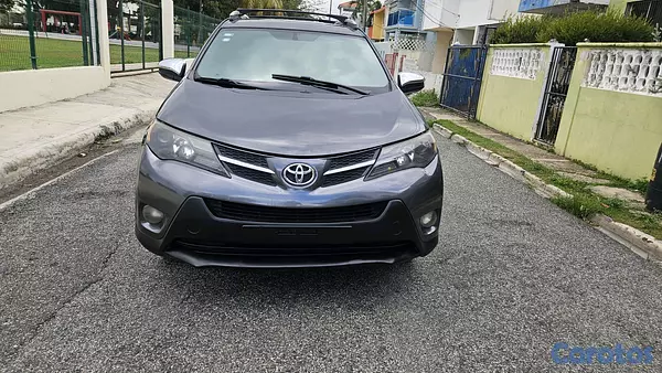 jeepetas y camionetas - Toyota rav4 2015 12