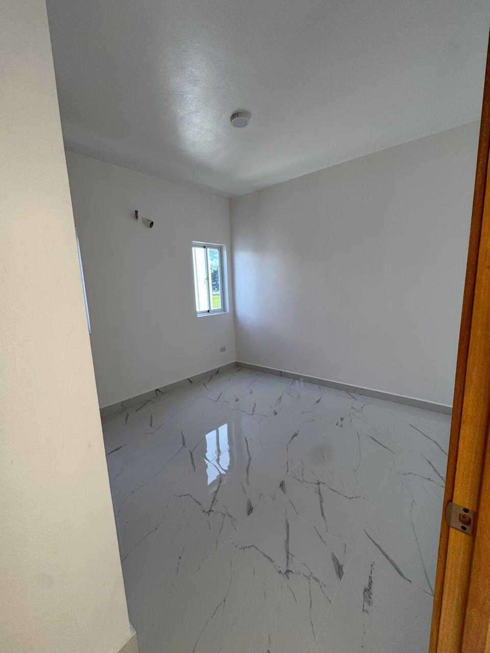 casas -  Casa de 2 Niveles en Venta – Residencial  5