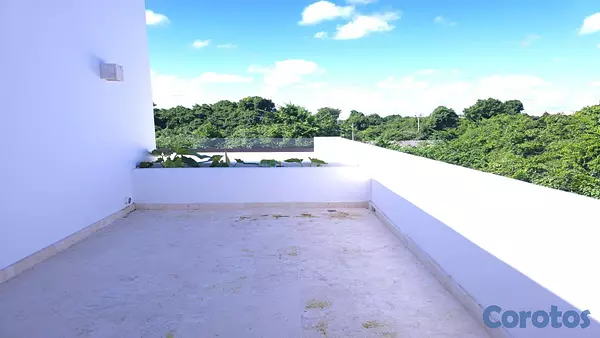 casas vacacionales y villas - En Venta Villa en Punta cana Village de 4 habitaciones 5