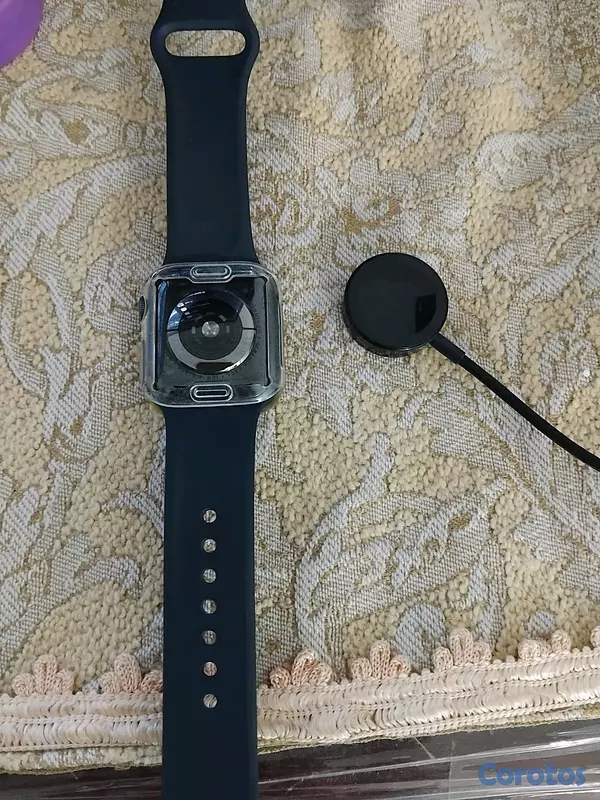 otros electronicos - En venta Apple Watch 40mm serie 5 aluminio gris 32g desbloqueado con su cargador 5