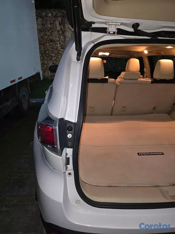 jeepetas y camionetas - Toyota Highlander 10