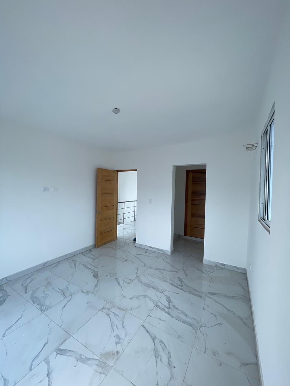 apartamentos - CASAS DE 2 NIVELES COMPLEJO CERRADO 1426 8