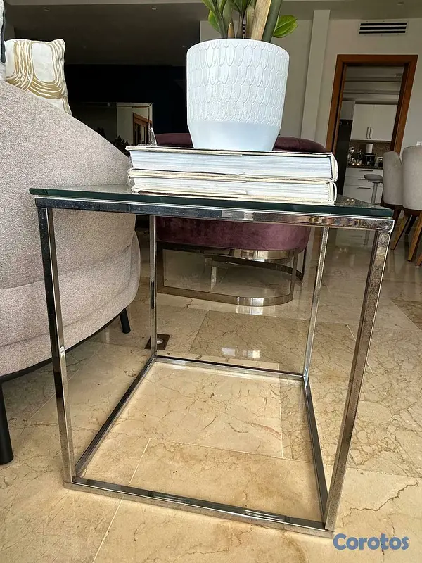 decoración y accesorios - Mesa Cuadrada 3