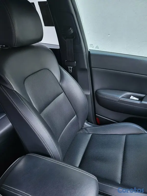 jeepetas y camionetas - Kia sportage s 2020  7