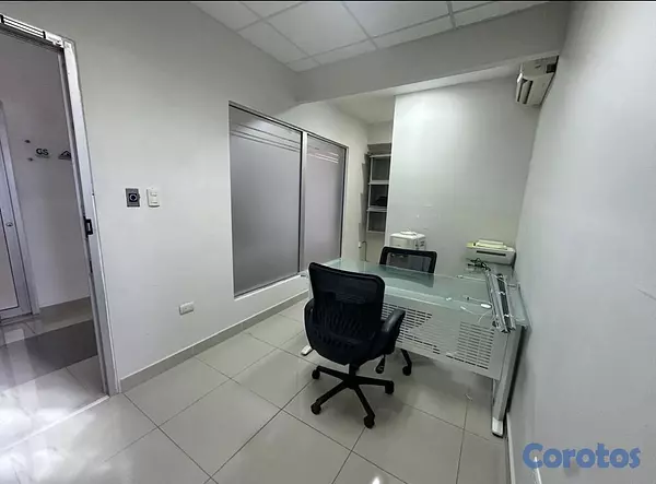 oficinas y locales comerciales - Local corporativo en Julieta  6