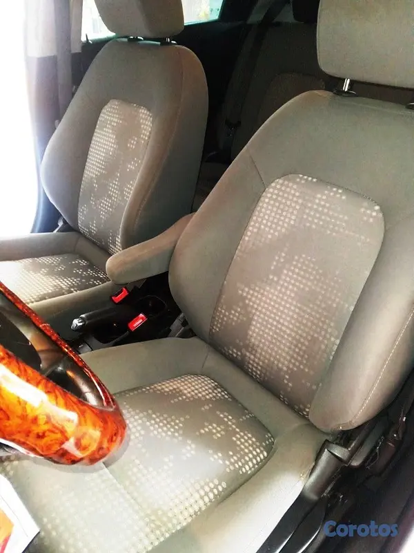 carros - Chevy Sonic Mecanico 2015 LS Hatchback  10