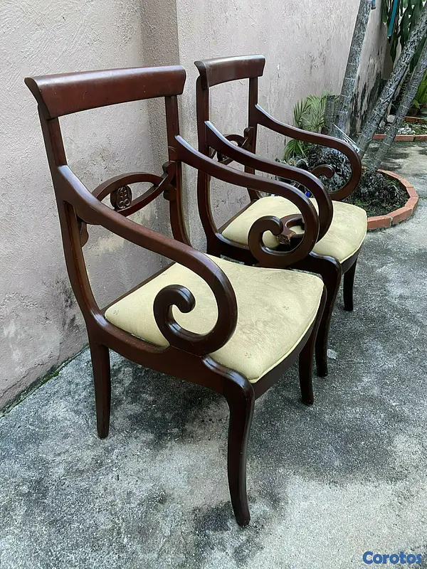 muebles y colchones - Butacas en Caoba 3