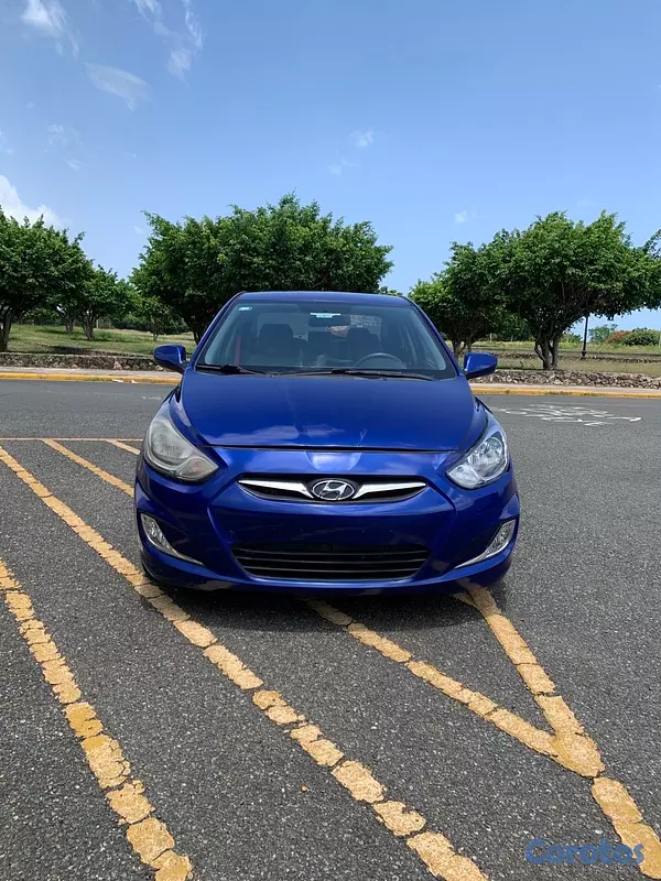 carros - Hyundai Accent 2012 Usado  3