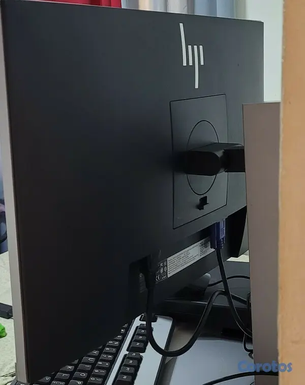 computadoras y laptops - Combo Monitor hp 24 Pulg ips Y Cpu hp Core i5 2.5ghz Ram 8gb ddr4 Disco SSD Wifi 3