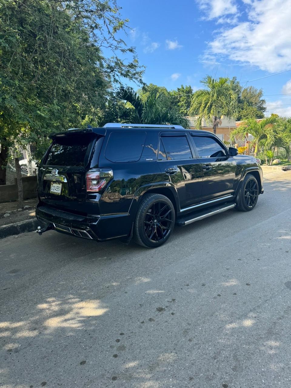 jeepetas y camionetas - Toyota 4runner limited 2014 6