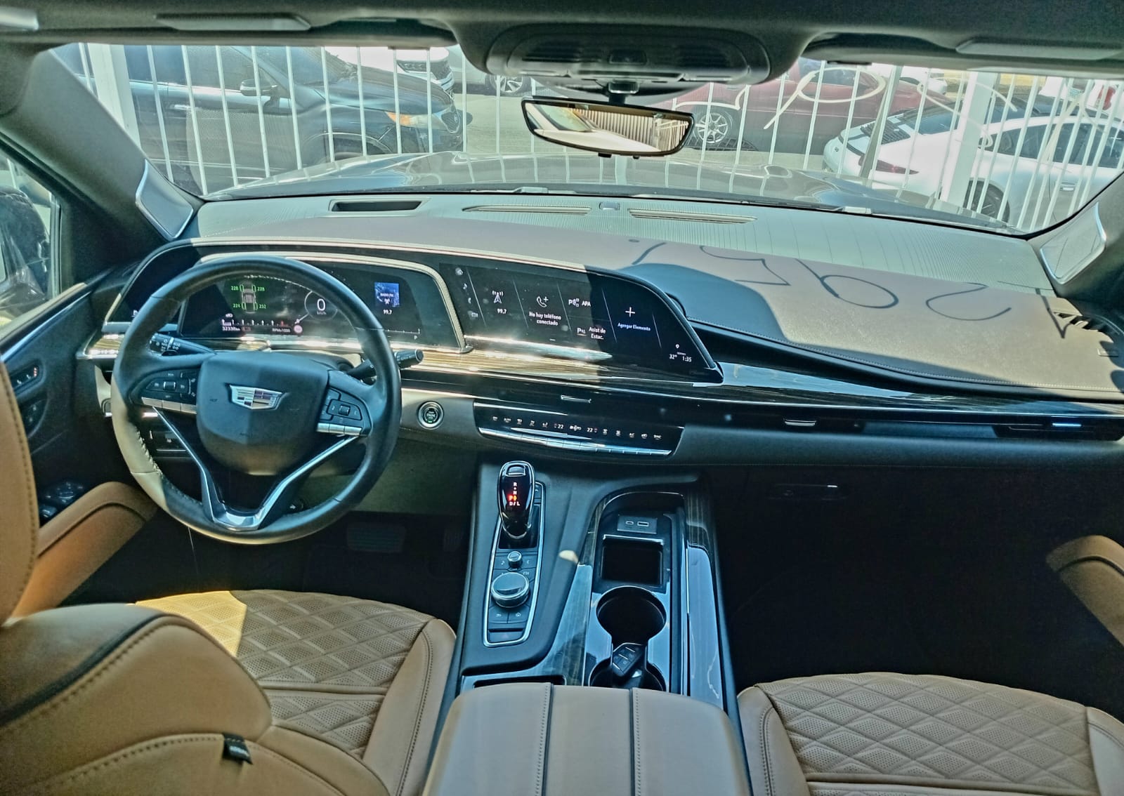 jeepetas y camionetas - Cadillac Escalade Premium Luxury Long 2023 3