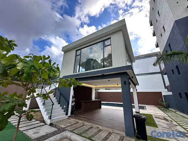 apartamentos - Hermoso apartamento en venta Ave. Hispanoamericana  4