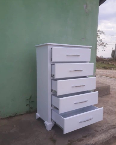 muebles y colchones - Biuro de cinco gavetas disponible 0