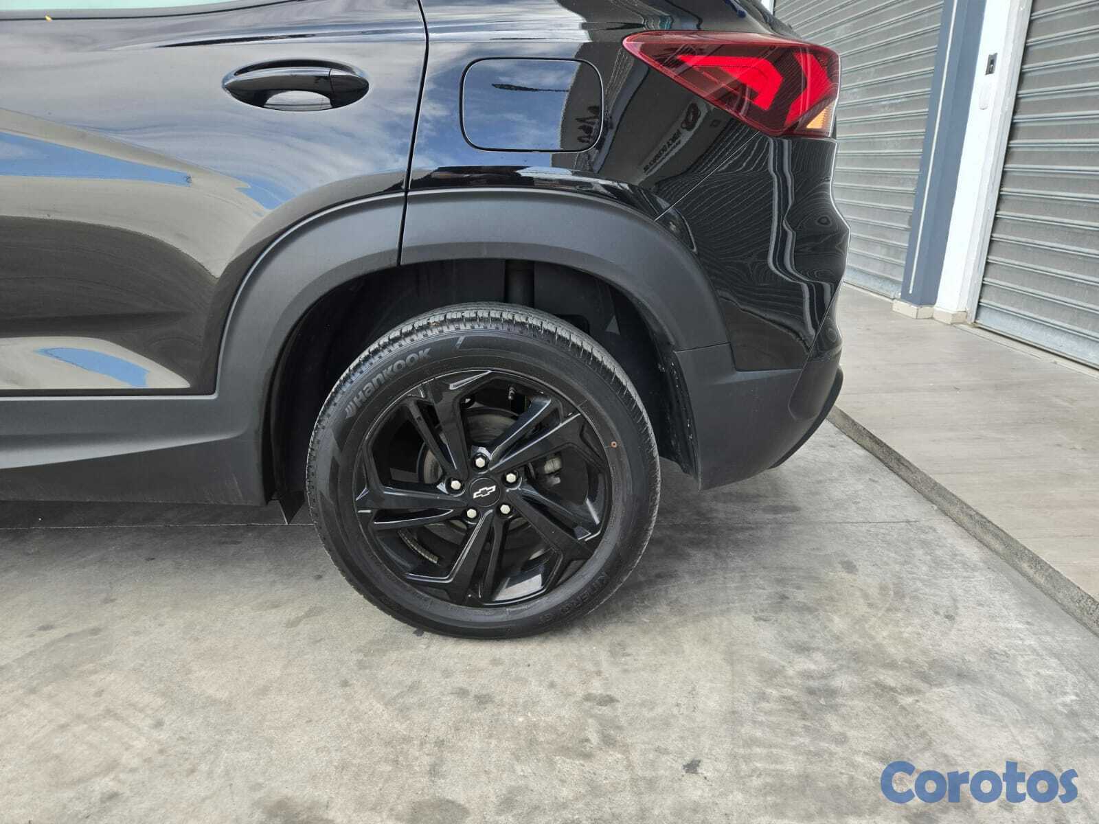 jeepetas y camionetas - CHEVROLET TRAILBLAZER 2022 NEGRO GASOLINA 3