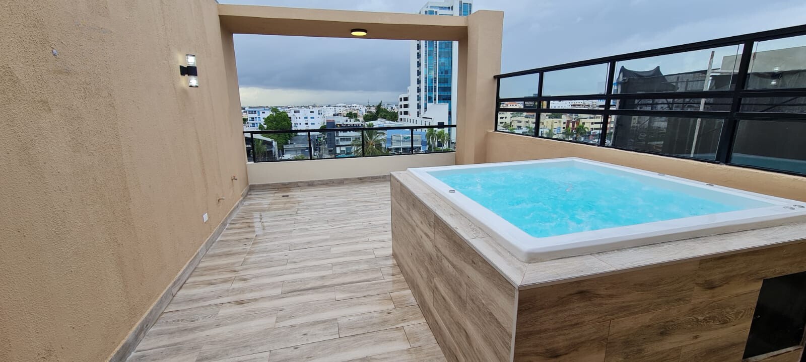 apartamentos - Se Alquila apto en 2Piso en Residencial Cerrado con Áreas Sociales Mirador norte 6