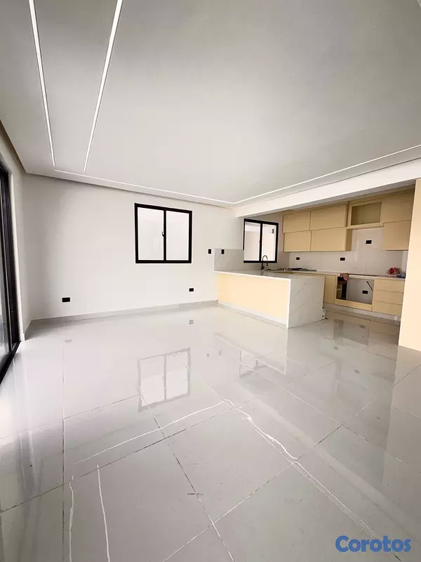 casas - venta de exclusiva casa con piscina en la autopista de san isidro Santo Domingo 6