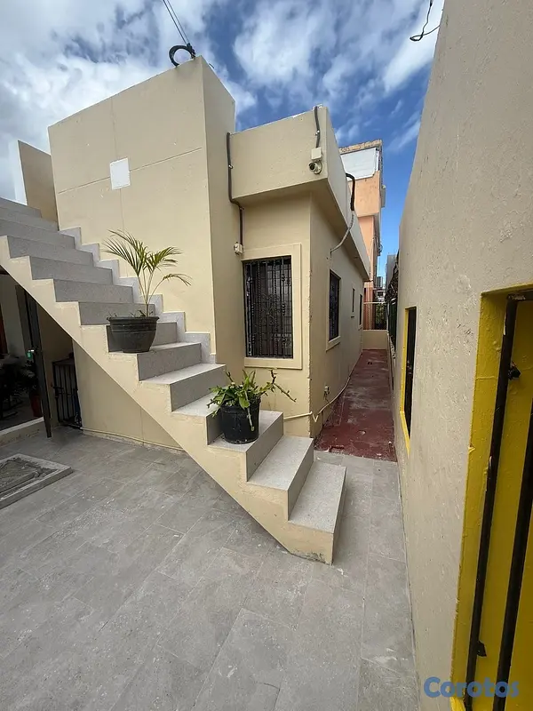 casas - casa en alquiler totalmente amueblada 






















 4