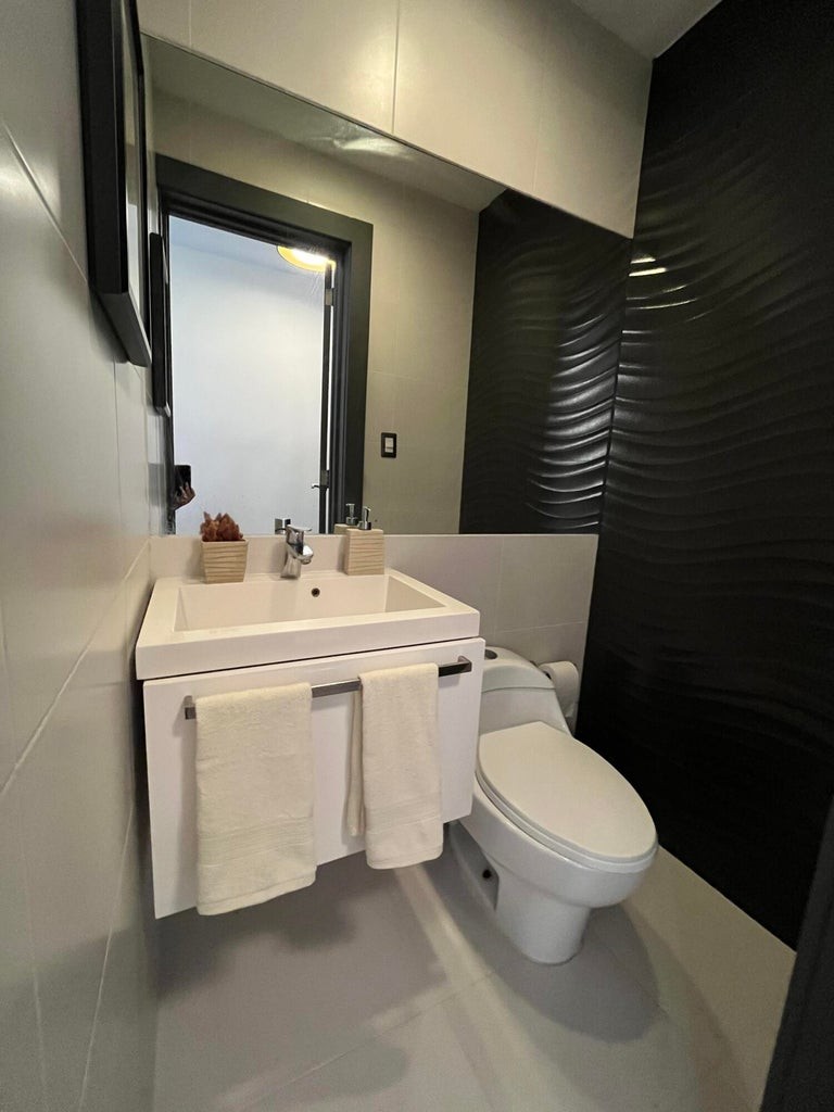 apartamentos - Hermoso Apartamento en la mejor Zona de Piantini, amueblado Dos Habitaciones 8