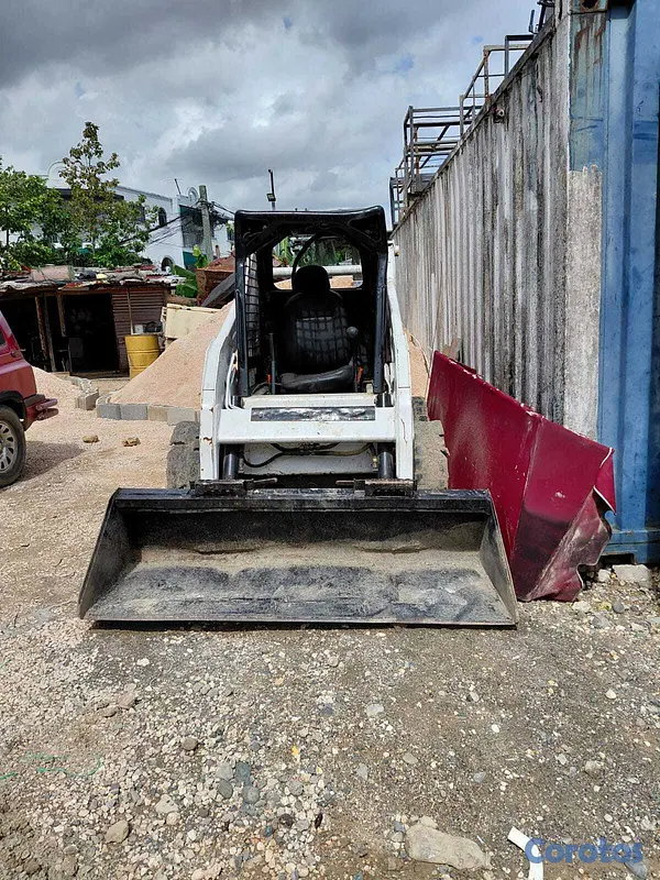 otros vehiculos - Bobcat s175  6