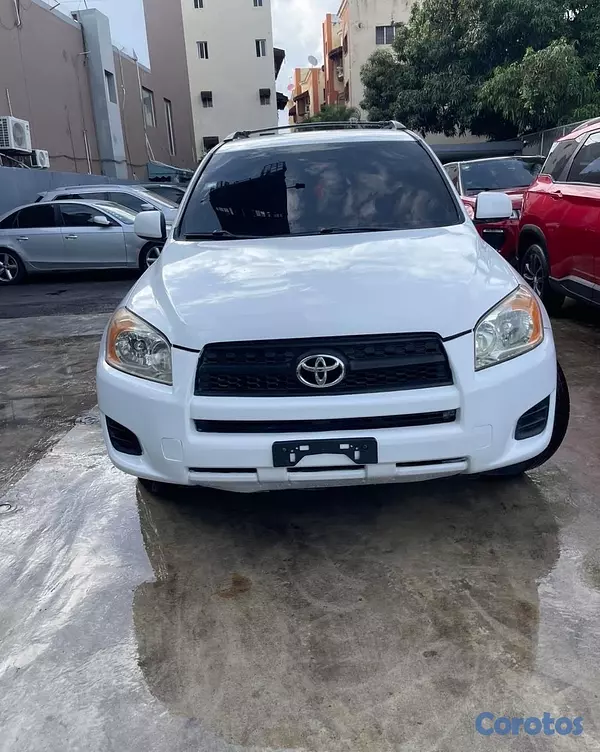 jeepetas y camionetas - TOYOTA RAV4 LE 2010 3
