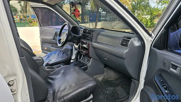jeepetas y camionetas - Isuzu rodeo 2002  7