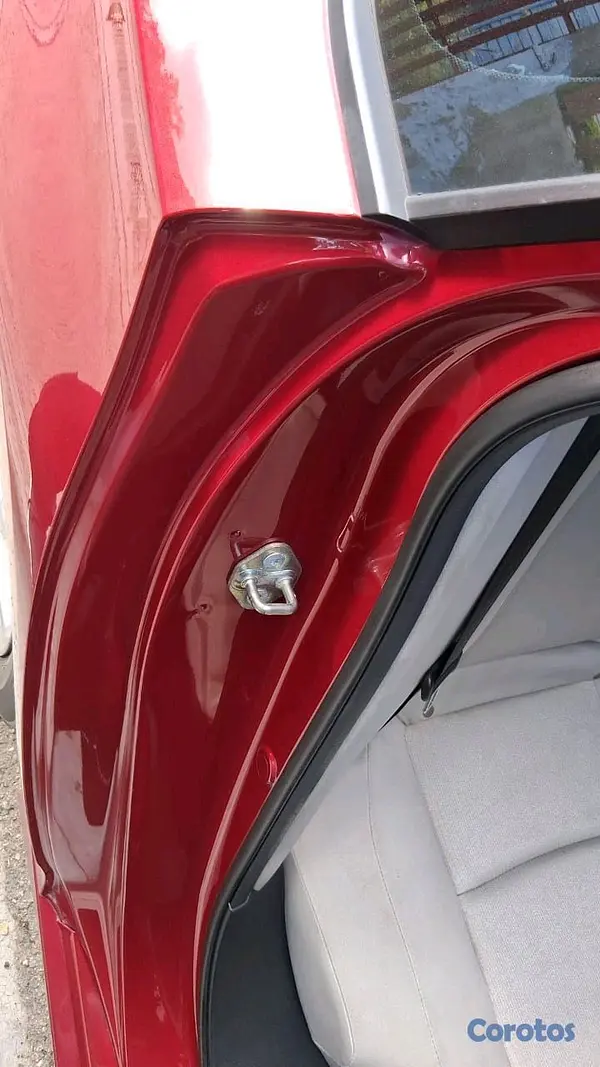 carros - Años 2018 4 silindroFinanciamiento disponibleClean un millo setentamil 3