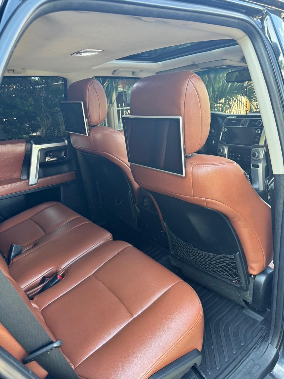 jeepetas y camionetas - Toyota 4runner limited 2014 3