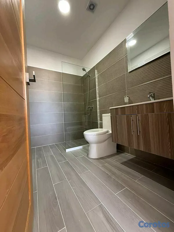 apartamentos - Alquiler de Apartamento en Evaristo Morales con Línea Blanca 8