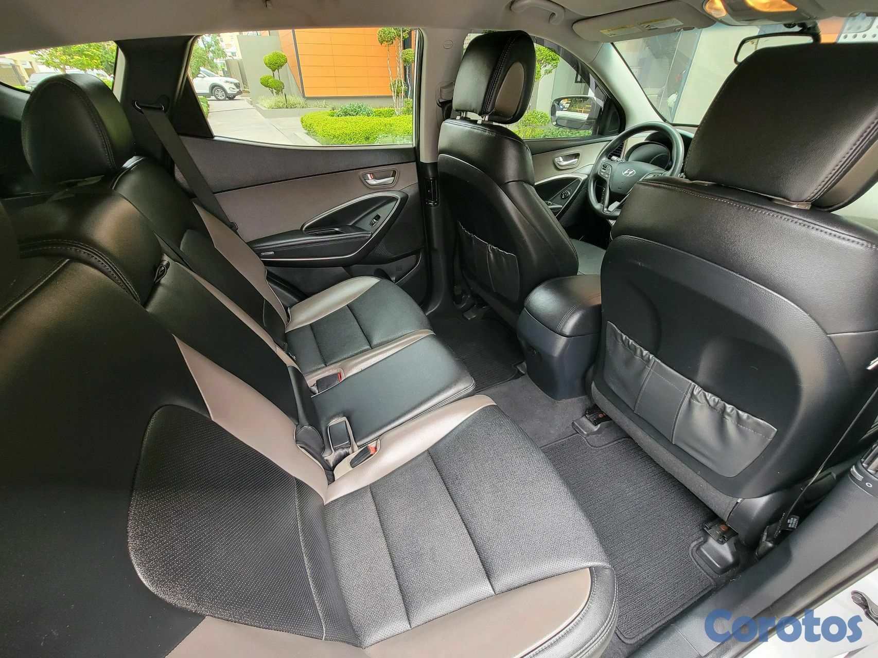 jeepetas y camionetas - Hyundai Santa Fe Sport  6