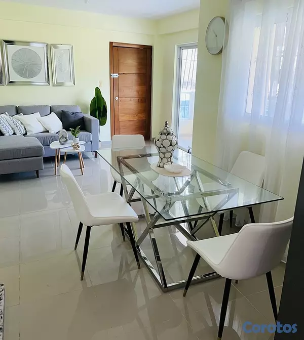 muebles y colchones - Mesa de cristal / Comedor  2