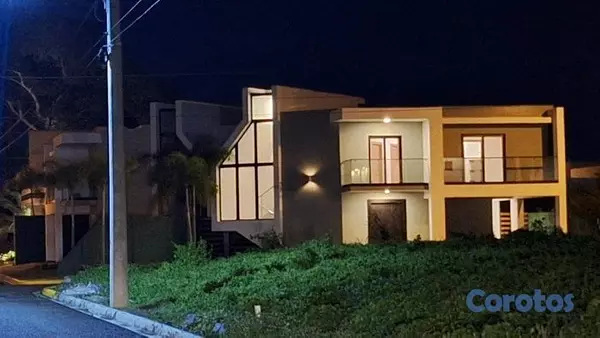 casas vacacionales y villas - Casa en venta proyecto familiar, La Vega Republica 7