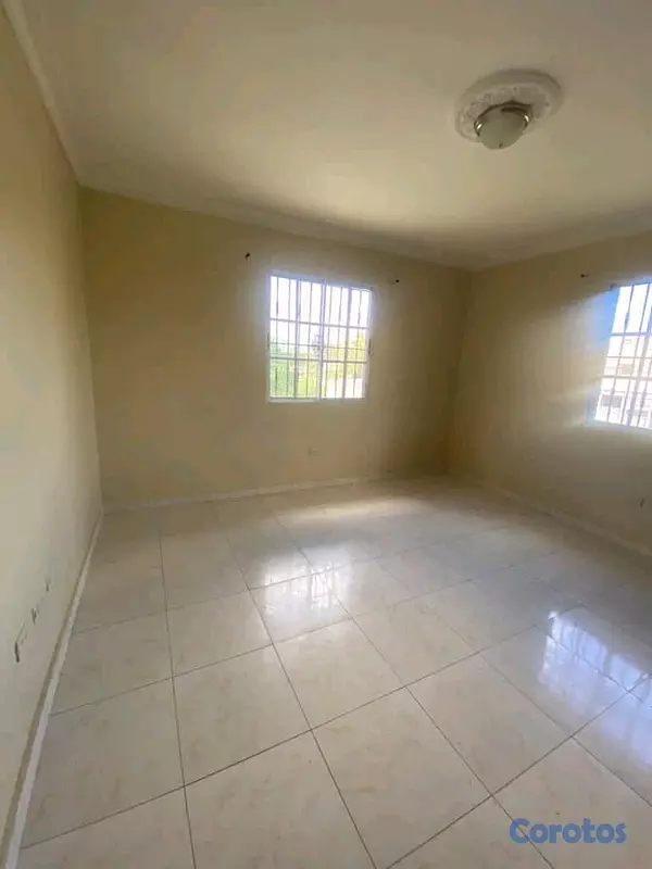 casas - Venta de Casa en Residencial Amalia Santo domingo este 16