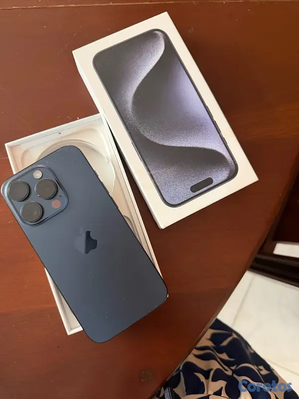 celulares y tabletas - iPhone 15 Pro color azul, 256 GB de almacenamiento, en excelentes condiciones. 2
