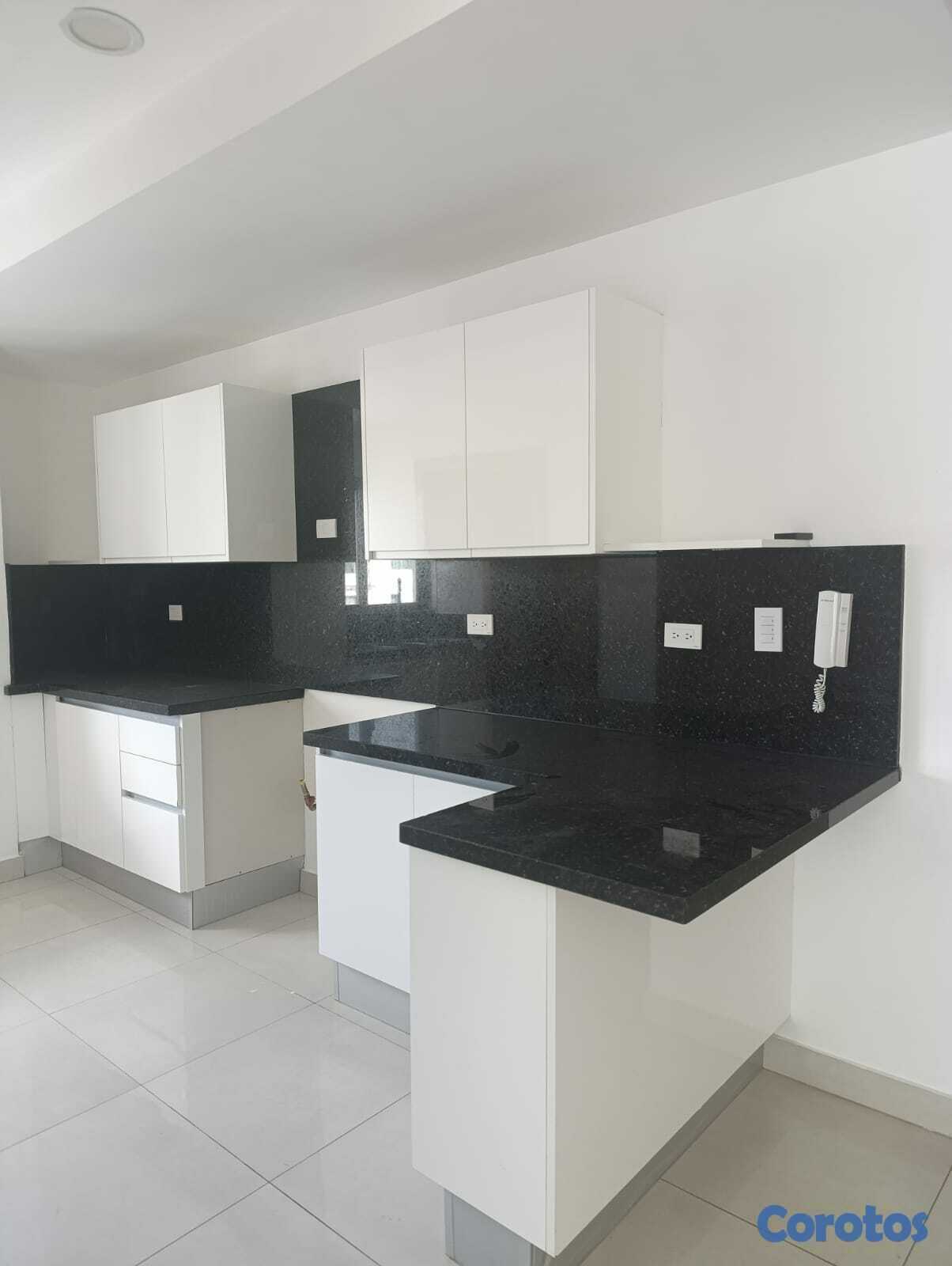 apartamentos - Urb. Real Torre moderna en calle tranquila 190mts 5