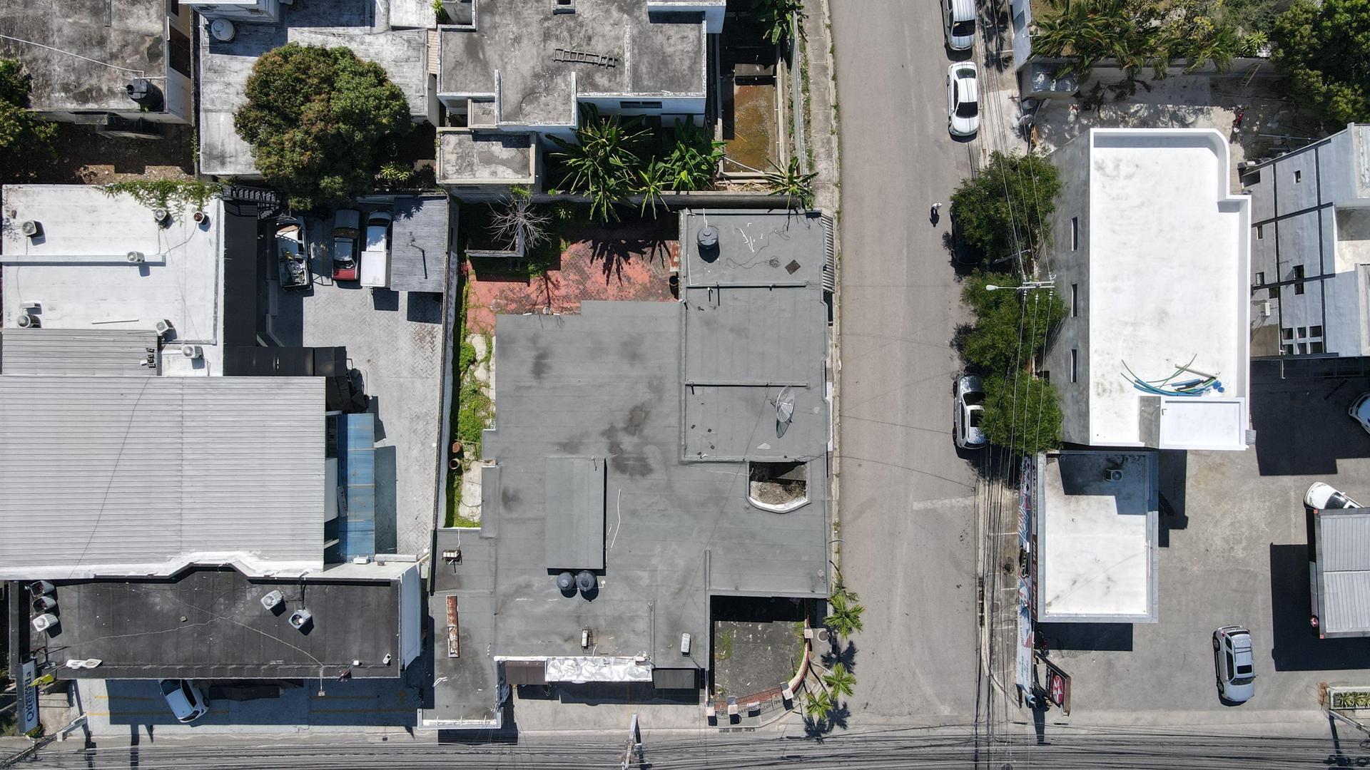 solares y terrenos - TERRENO EN VENTA EN AVENIDA PRINCIPAL SANTIAGO 1