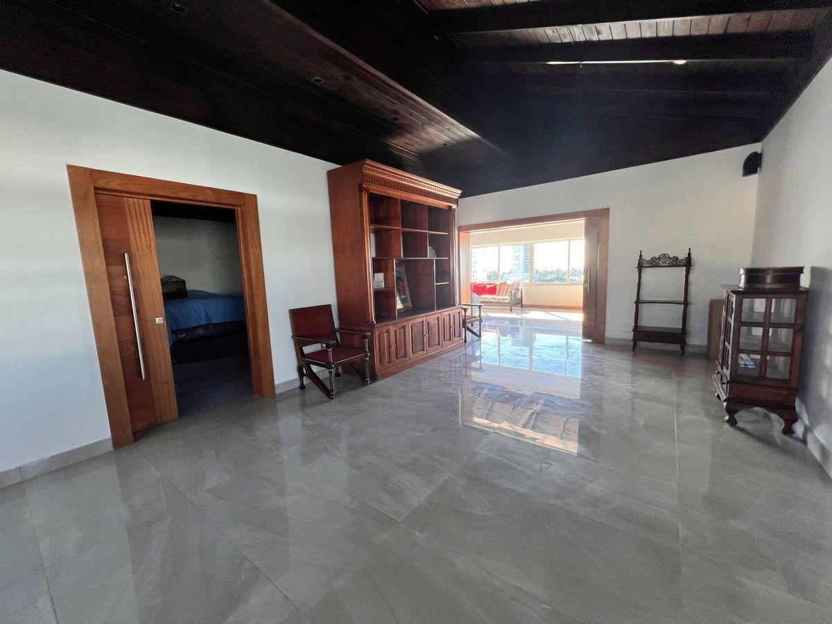 penthouses - Alquilo Penthouse de 4 habitaciones + Terraza en Bella Vista 1